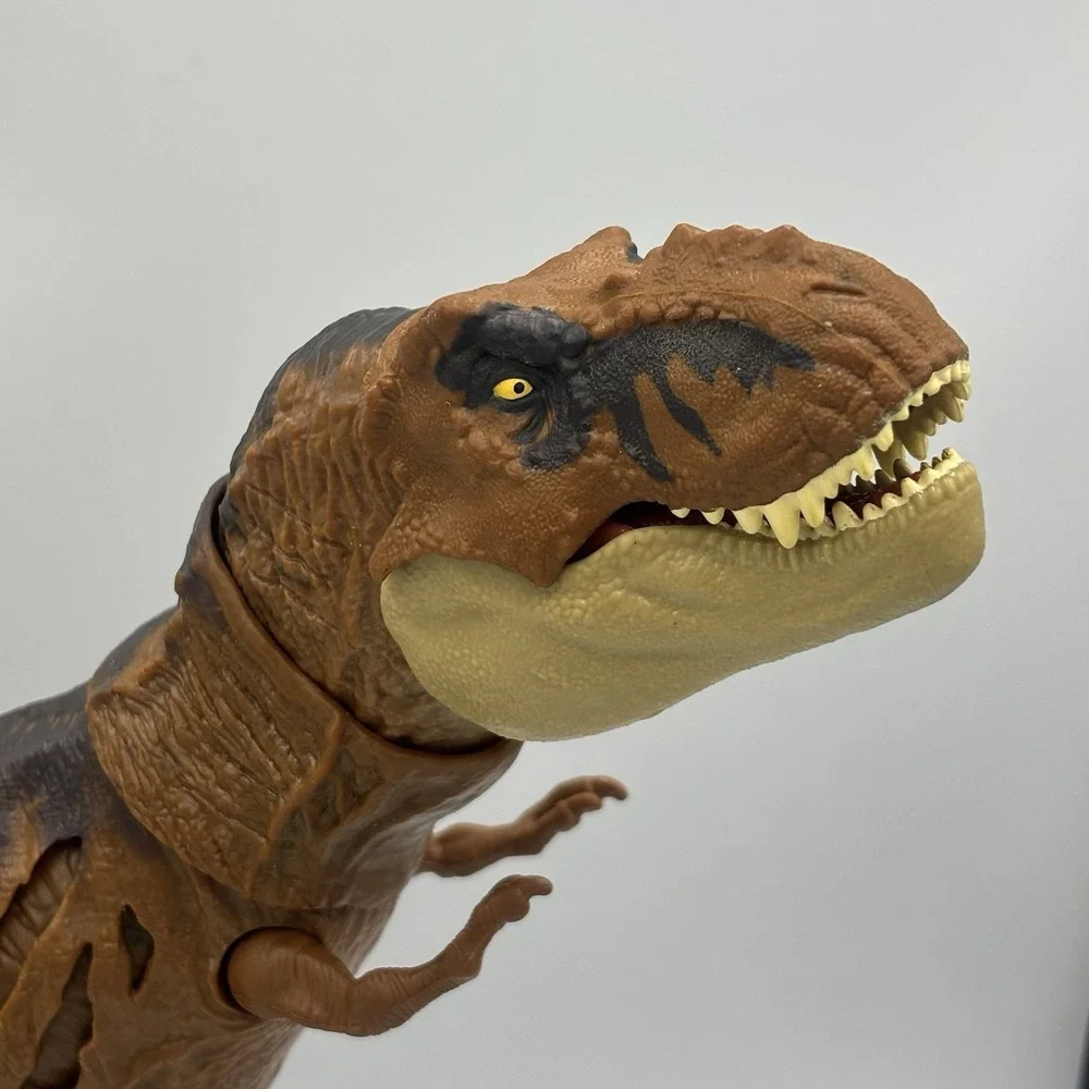 Jurassic World Dominion Extreme Damage Tyrannosaurus Rex Exclusive‎